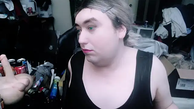 Chrissie Ohna online show from 02/10/25, 01:03