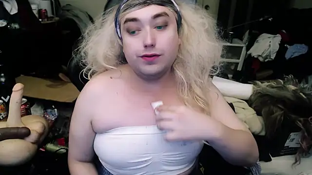 Chrissie Ohna online show from 02/10/25, 06:03