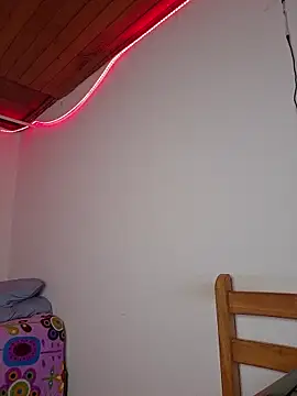 juli05star20 online show from 02/07/26, 03:25