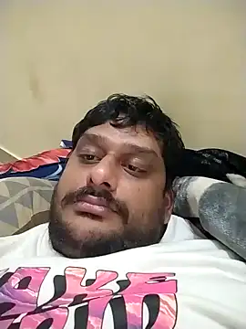 Snapshot of sri995955 chatting on 12/24/24, 04:30 sri995955 online show from 12/24/24, 04:30