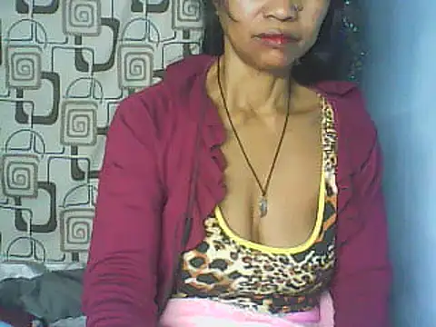 Snapshot of nene_belle chatting on 06/25/26, 06:57 nene belle online show from 06/25/26, 06:57