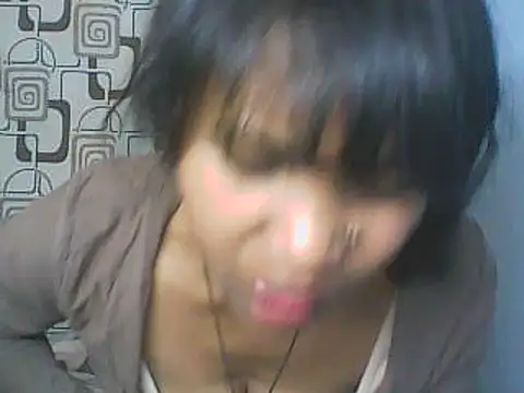 Snapshot of nene_belle chatting on 07/13/26, 10:47 nene belle online show from 07/13/26, 10:47
