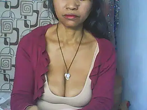 Snapshot of nene_belle chatting on 06/28/26, 09:15 nene belle online show from 06/28/26, 09:15