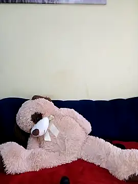 Puneee Lucee online show from 02/19/25, 12:00