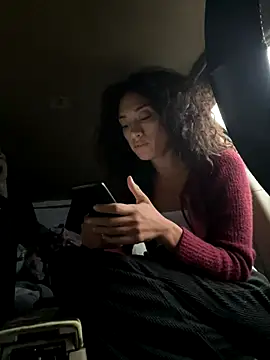 starrynikki online show from 11/15/25, 12:25