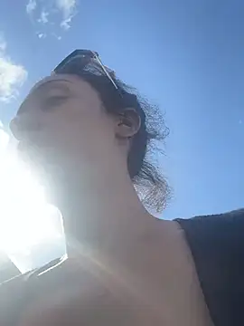 starrynikki online show from 02/08/25, 09:04