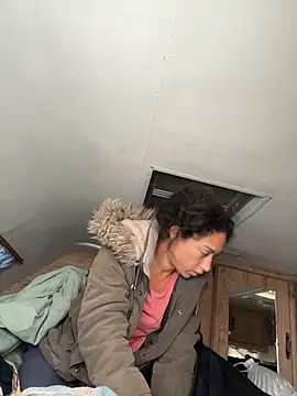 starrynikki online show from 04/03/26, 02:45