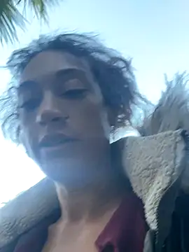 starrynikki online show from 10/24/25, 02:27