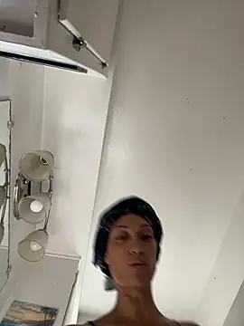 starrynikki online show from 10/11/25, 03:57