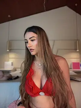 Snapshot of Miss_ary chatting on 01/13/26, 01:48 Miss ary online show from 01/13/26, 01:48