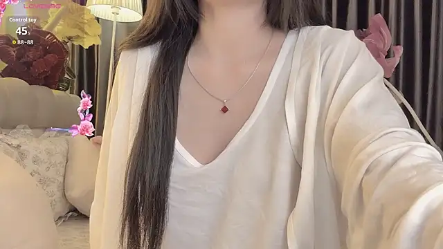 Nacy-Moonlight online show from 11/28/25, 03:56