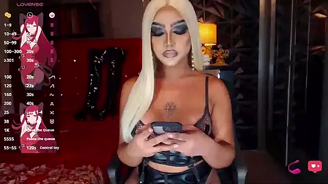 Snapshot of NatalyaFox chatting on 01/28/25, 05:11 NatalyaFox online show from 01/28/25, 05:11