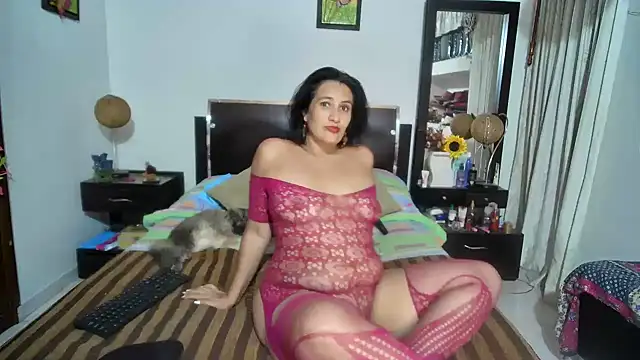 antonella mature11 online show from 07/12/26, 12:00