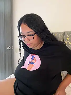 XMara online show from 02/02/26, 05:01