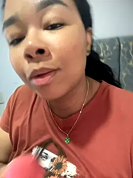 XMara online show from 11/26/25, 05:24