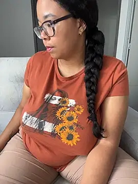 XMara online show from 02/13/26, 03:34