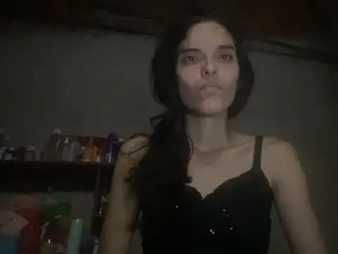 lilithanderson online show from 04/14/26, 07:46