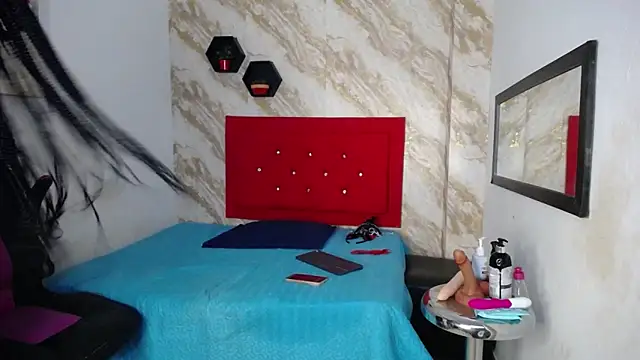 issa  love online show from 01/08/26, 02:01