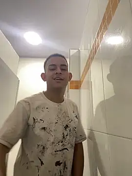 Oscarmartinez123 online show from 04/17/26, 02:20