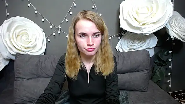 MargaritaKiss online show from 11/15/25, 08:02