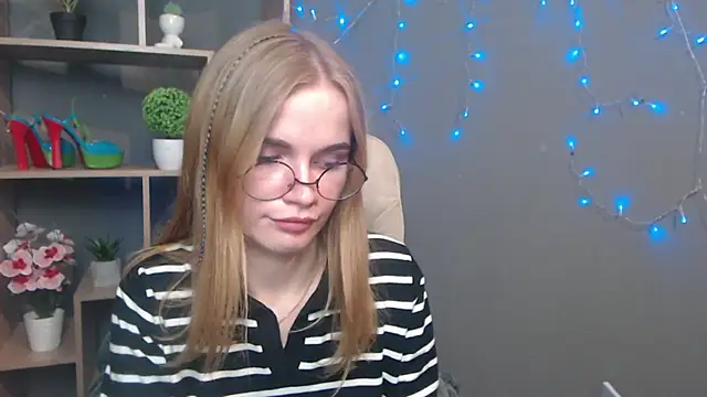 MargaritaKiss online show from 11/09/25, 08:24