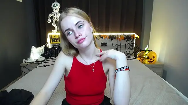 MargaritaKiss online show from 10/15/25, 06:49