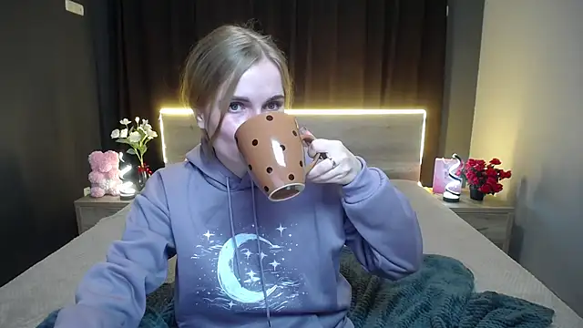 MargaritaKiss online show from 11/07/25, 08:02