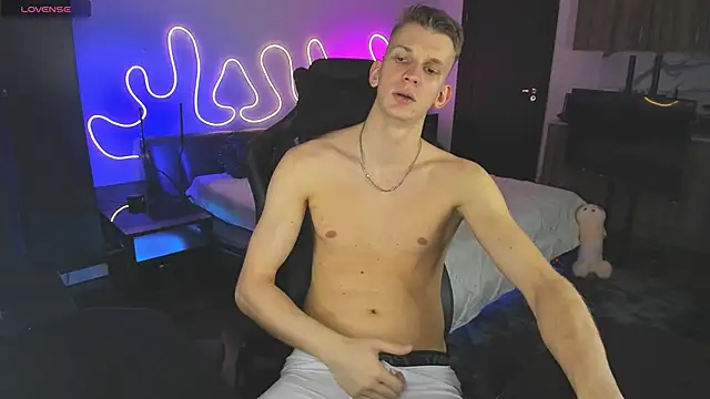 Brad Maloney online show from 11/14/25, 07:28