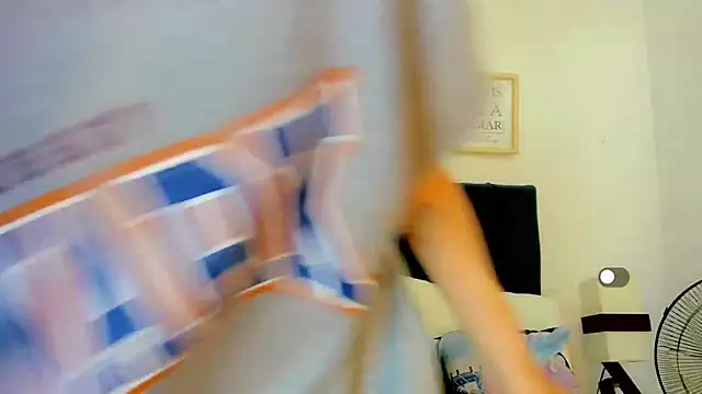 Snapshot of SexyJuliii21 chatting on 09/20/25, 08:47 SexyJuliii21 online show from 09/20/25, 08:47