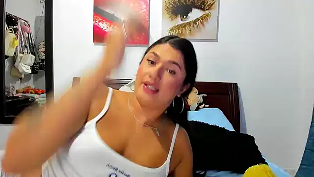 aleziiacam online show from 11/06/25, 12:47