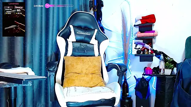 the dog lian online show from 11/06/25, 01:20