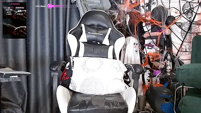 the dog lian online show from 10/26/25, 11:16