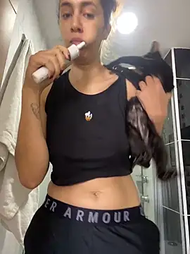 thaliacollins online show from 11/02/25, 09:09