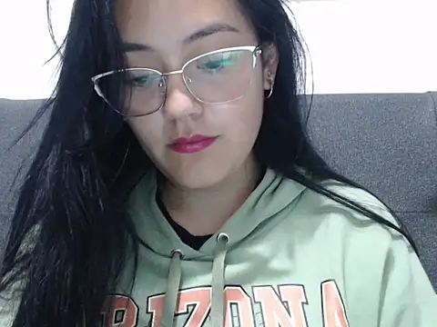 Snapshot of Alisha_99 chatting on 03/26/26, 04:55 Alisha 99 online show from 03/26/26, 04:55