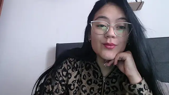 Snapshot of Alisha_99 chatting on 03/05/26, 02:35 Alisha 99 online show from 03/05/26, 02:35