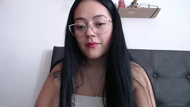 Alisha 99 online show from 10/04/25, 09:38