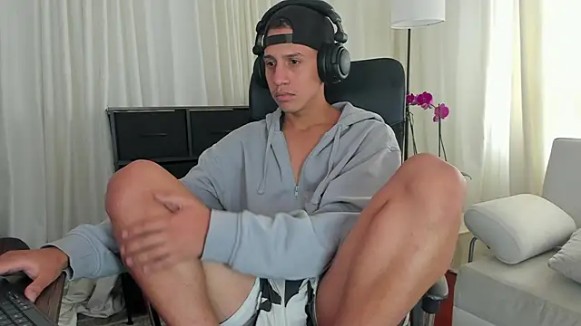 matt benji online show from 10/20/25, 06:08