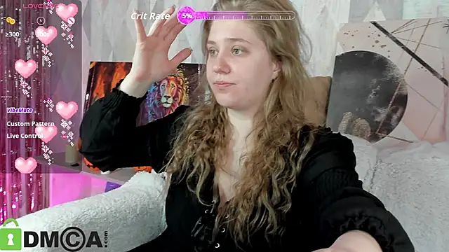 Snapshot of Megan_Violer chatting on 10/23/25, 05:11 Megan Violer online show from 10/23/25, 05:11