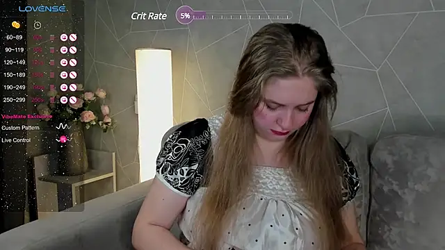 Snapshot of Megan_Violer chatting on 03/13/25, 06:34 Megan Violer online show from 03/13/25, 06:34