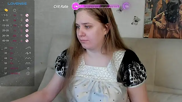 Snapshot of Megan_Violer chatting on 03/21/25, 03:35 Megan Violer online show from 03/21/25, 03:35