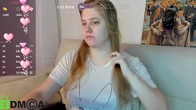 Snapshot of Megan_Violer chatting on 09/17/25, 03:25 Megan Violer online show from 09/17/25, 03:25