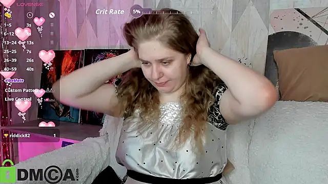 Snapshot of Megan_Violer chatting on 10/21/25, 05:23 Megan Violer online show from 10/21/25, 05:23