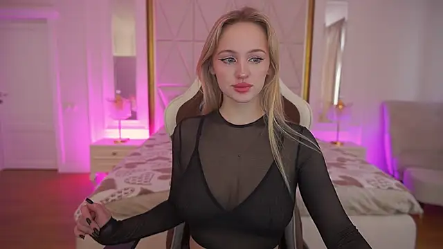 LylaYeess online show from 03/22/26, 07:10