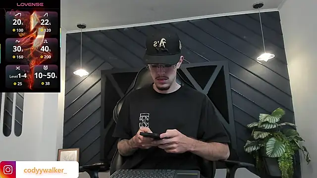 CodyWalkerR online show from 02/06/26, 05:14