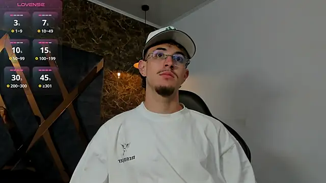 CodyWalkerR online show from 04/05/26, 12:28