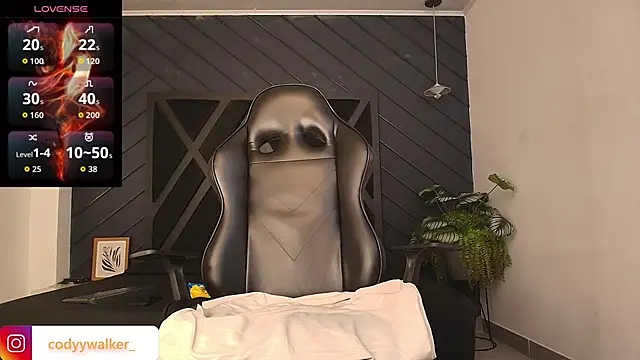 CodyWalkerR online show from 03/06/26, 05:13