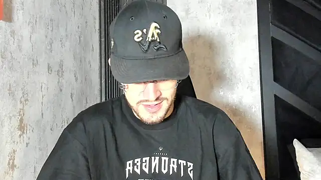 Snapshot of CodyWalkerR chatting on 07/15/26, 05:31 CodyWalkerR online show from 07/15/26, 05:31
