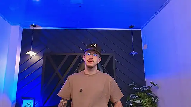 CodyWalkerR online show from 03/05/26, 05:04