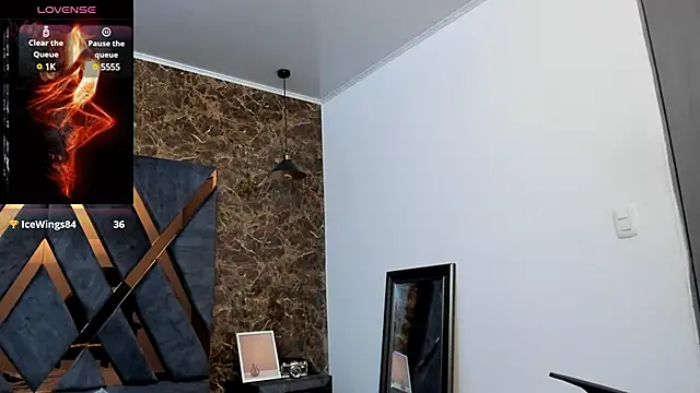 CodyWalkerR online show from 02/18/25, 08:25