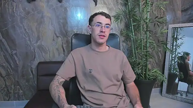 CodyWalkerR online show from 04/16/26, 11:51